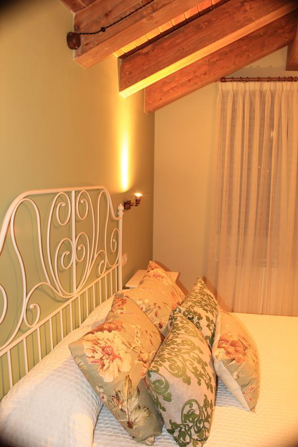 La Aguilerina Apartamentos Rurales Oviñana Esterno foto