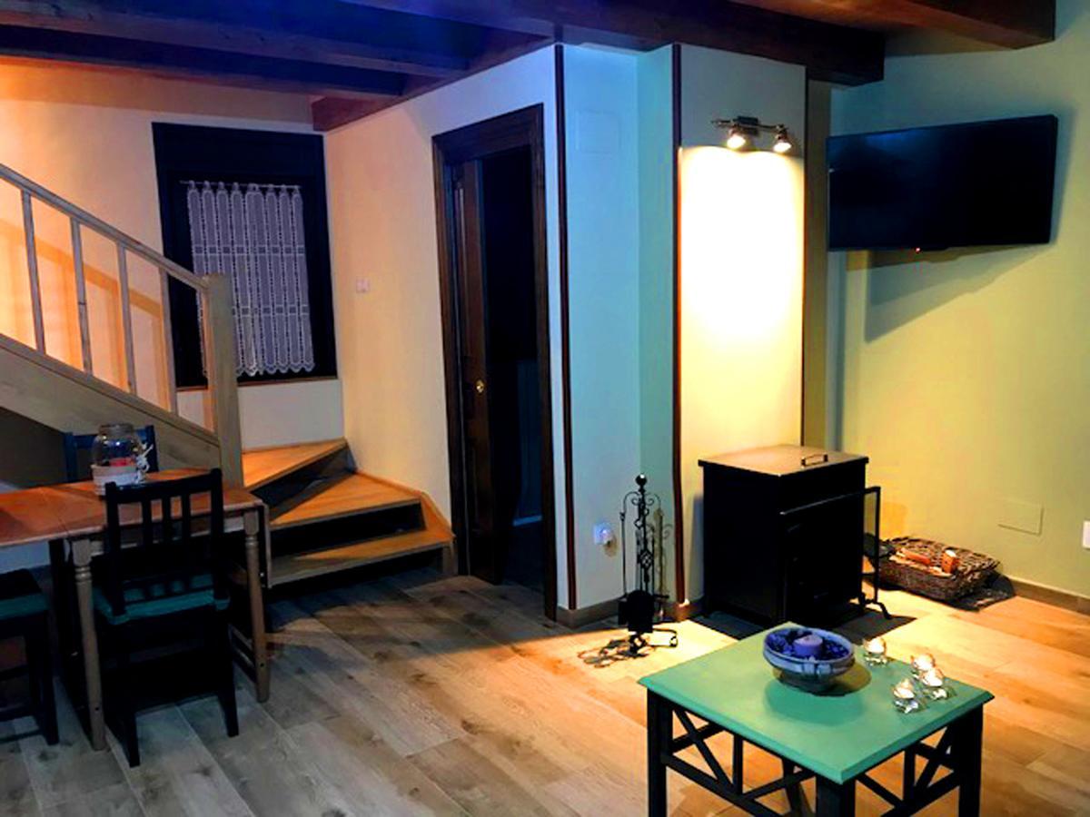 La Aguilerina Apartamentos Rurales Oviñana Esterno foto